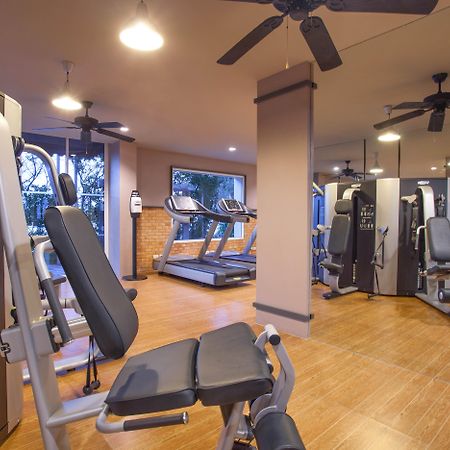 Zenmaya Oceanfront Phuket, Trademark Collection By Wyndham Patong Extérieur photo The gym at the hotel