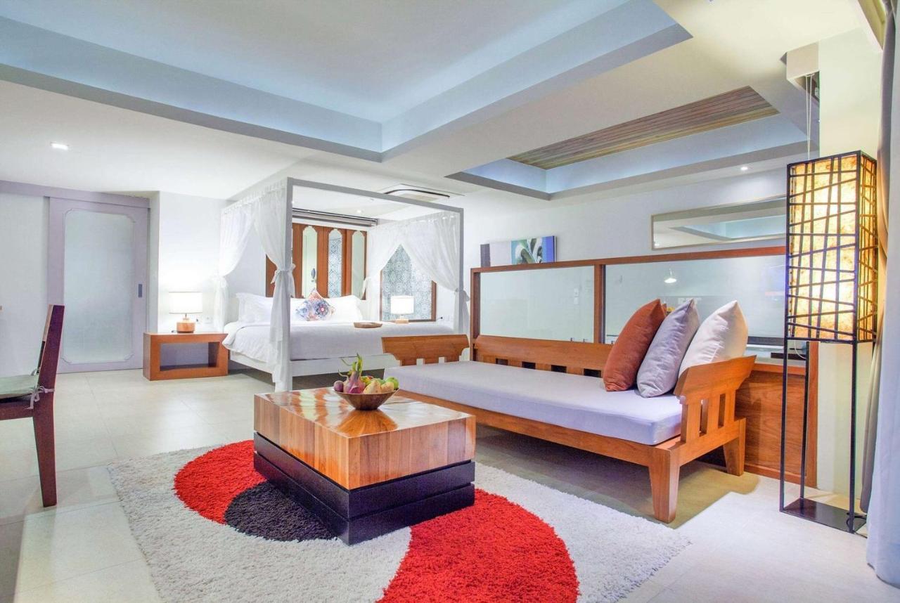 Zenmaya Oceanfront Phuket, Trademark Collection By Wyndham Patong Extérieur photo A suite at the hotel