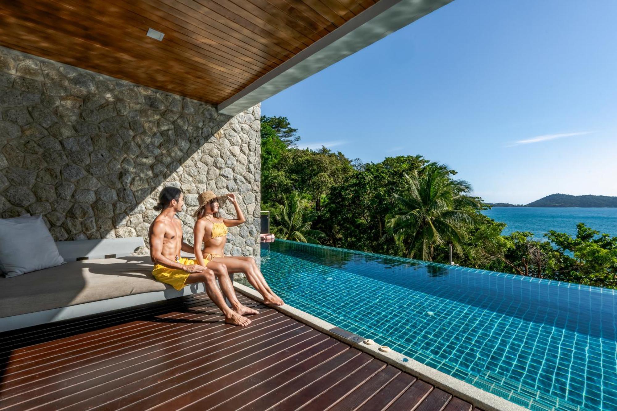 Zenmaya Oceanfront Phuket, Trademark Collection By Wyndham Patong Extérieur photo View from the pool at the Villa