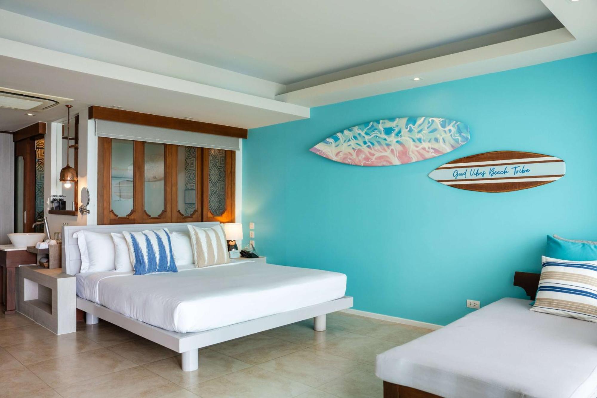 Zenmaya Oceanfront Phuket, Trademark Collection By Wyndham Patong Extérieur photo Deluxe Ocean View
