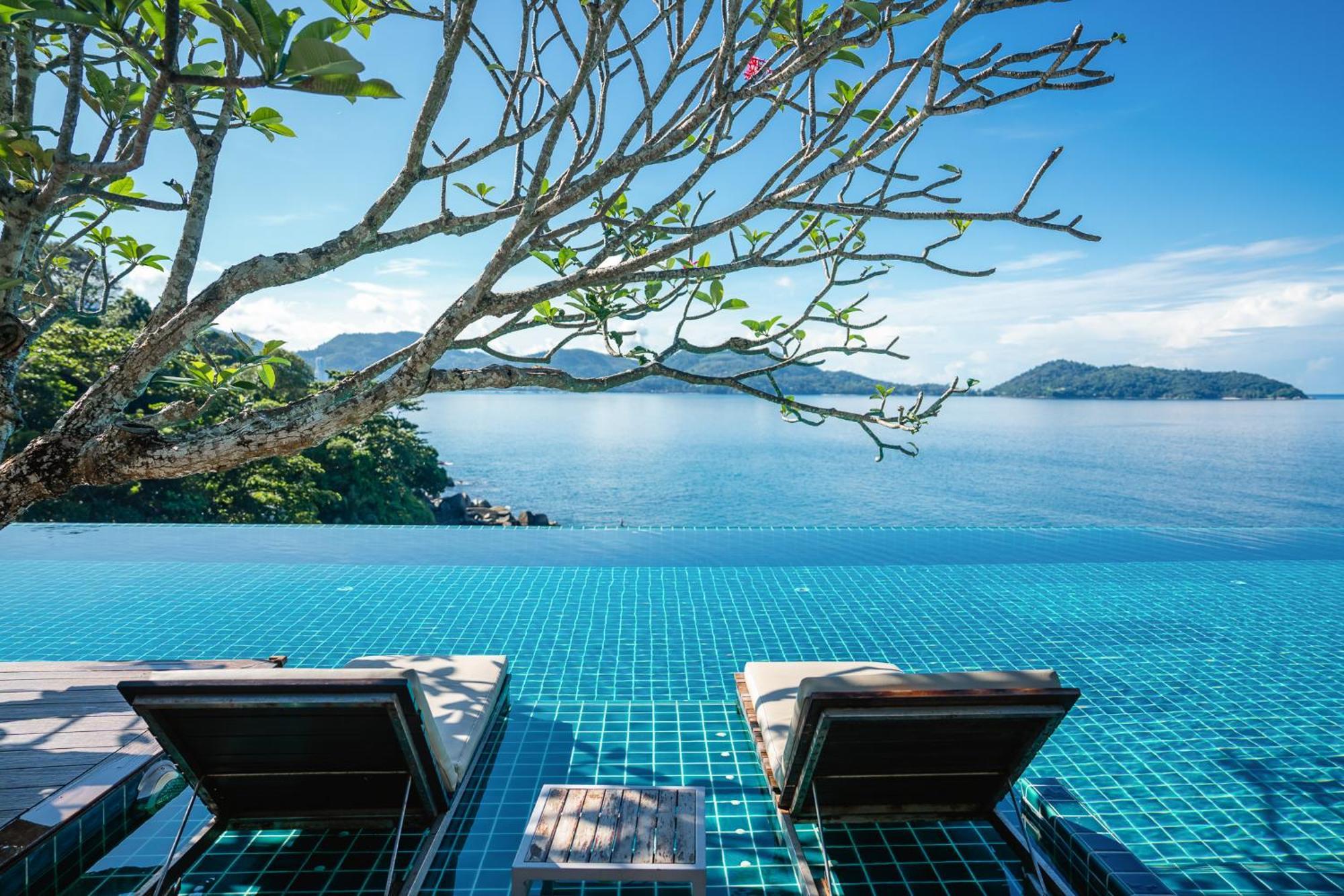 Zenmaya Oceanfront Phuket, Trademark Collection By Wyndham Patong Extérieur photo View from the pool at the resort